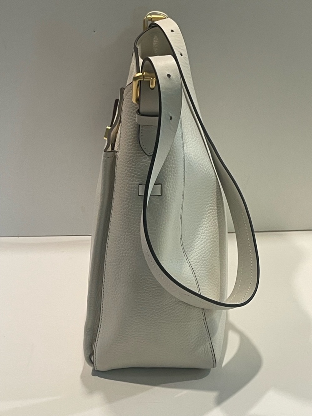 Radley London Brook Avenue Medium Zip Top Shoulder Bag - Picture 3 of 9